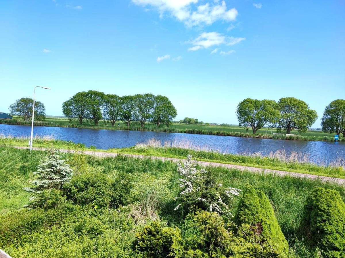 Guesthouse At The Amstel River With 2Br 2Ba And Garden อัมสเทลวีน ภายนอก รูปภาพ
